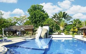 Marcosas Cottages Resort